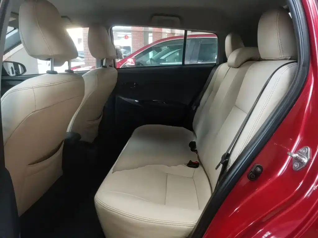 Toyota YARiS L Zhi Xuan 2016 Facelift 1.5E CVT Charming Edition фото 17