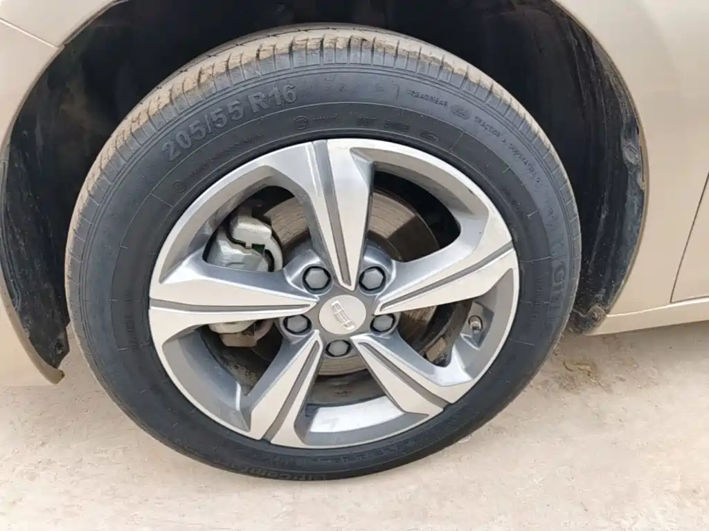 Geely Emgrand GL 2020 2019 1.4T Manual Elite Zhixiang Edition