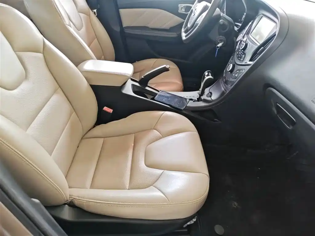 GAC Trumpchi Trumpchi GA3S Vision 2017 2014 1.6L Automatic Luxury ESP Edition