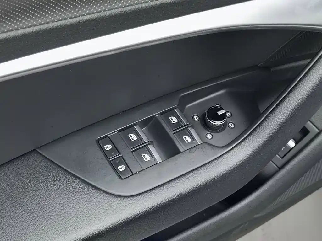 Audi A6L, миниатюра 9