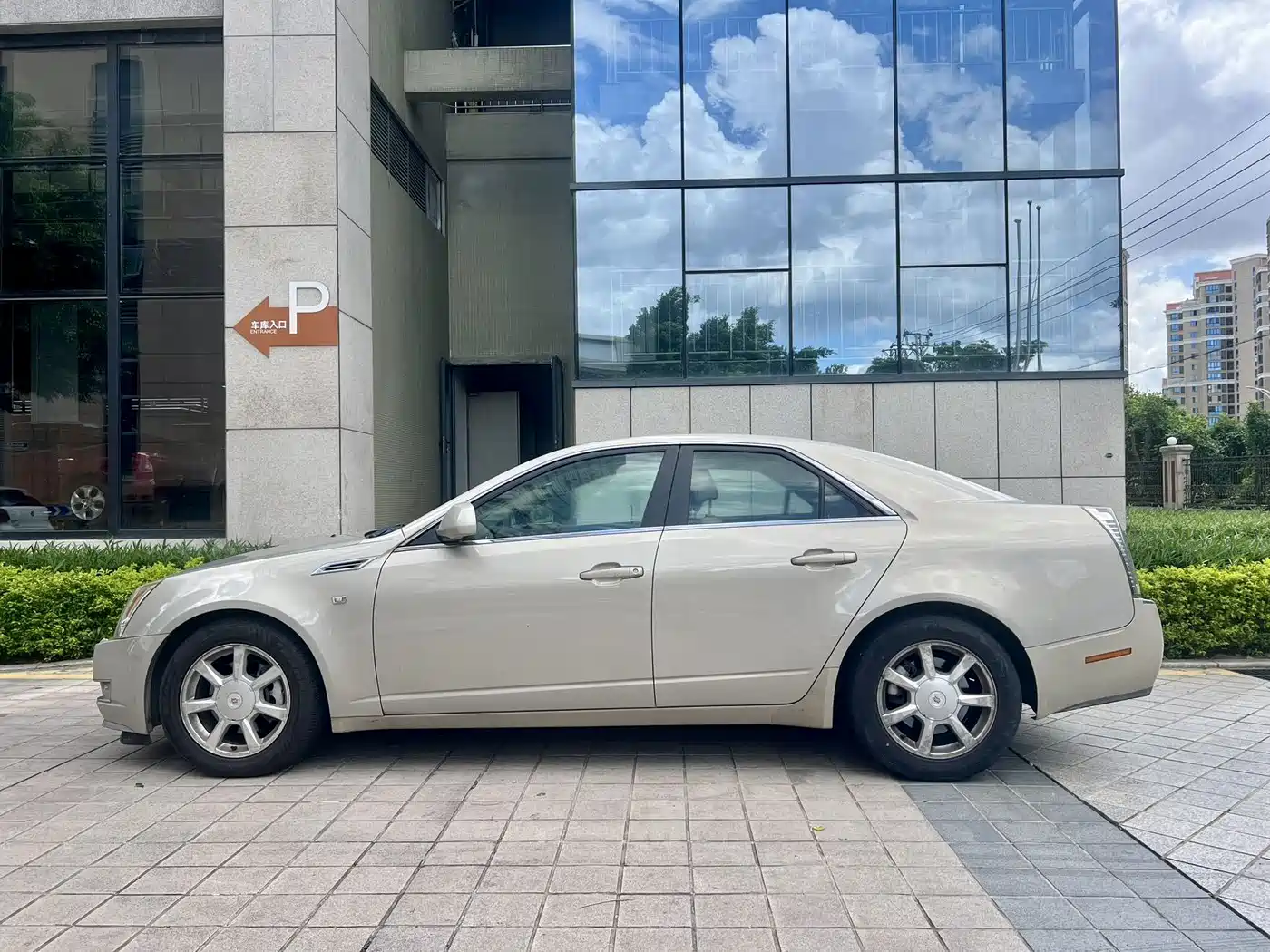 Cadillac CTS (Import) 2008 2008 Model 2.8L Elite Sport Edition