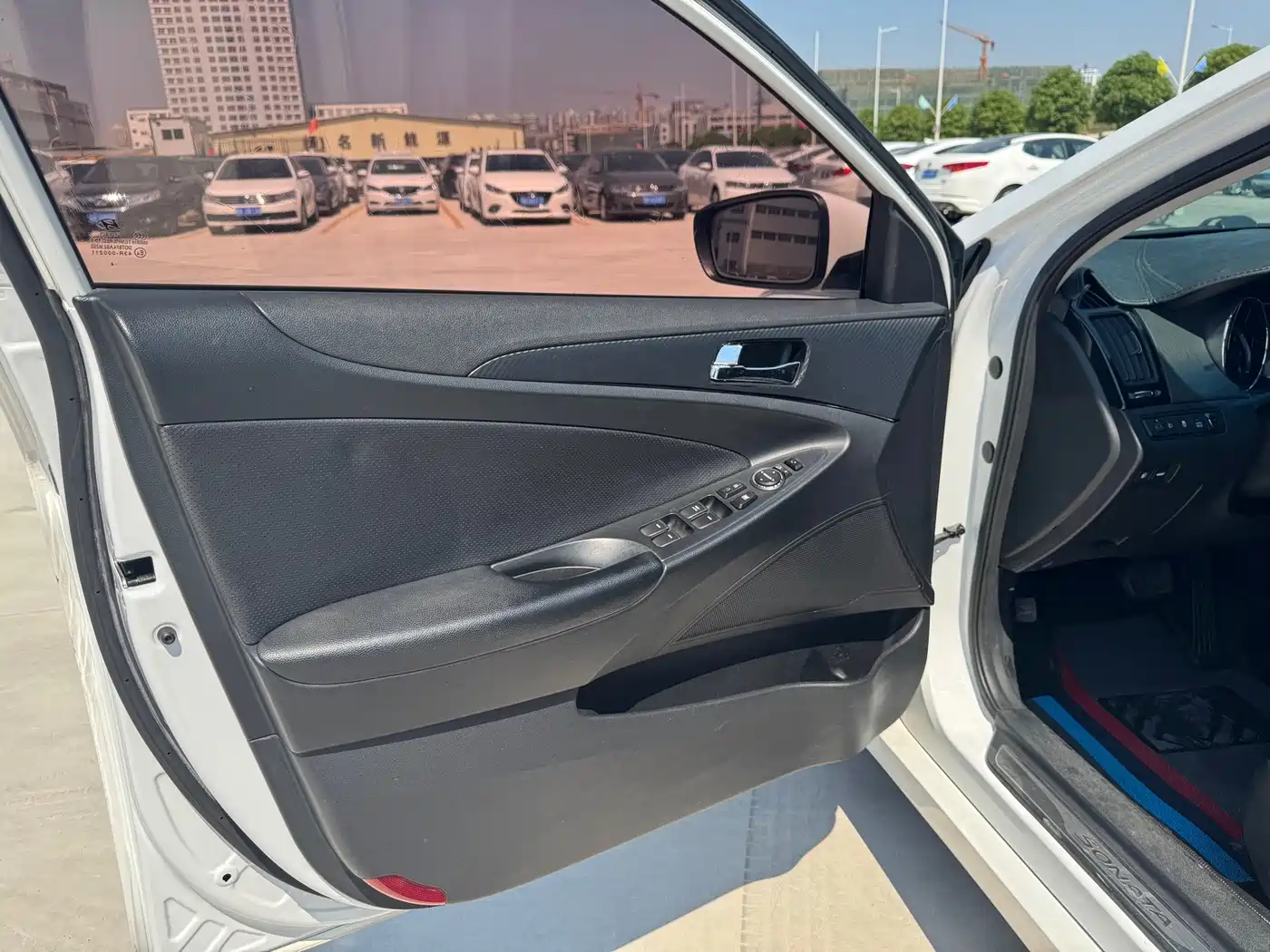 Hyundai Sonata 2014 2014 2.0L Automatic Luxury