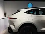 Фото 5 - Aston Martin DBX