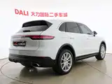 Photo 4 - Porsche Cayenne New Energy