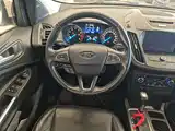 Фото 10 - Ford Kuga