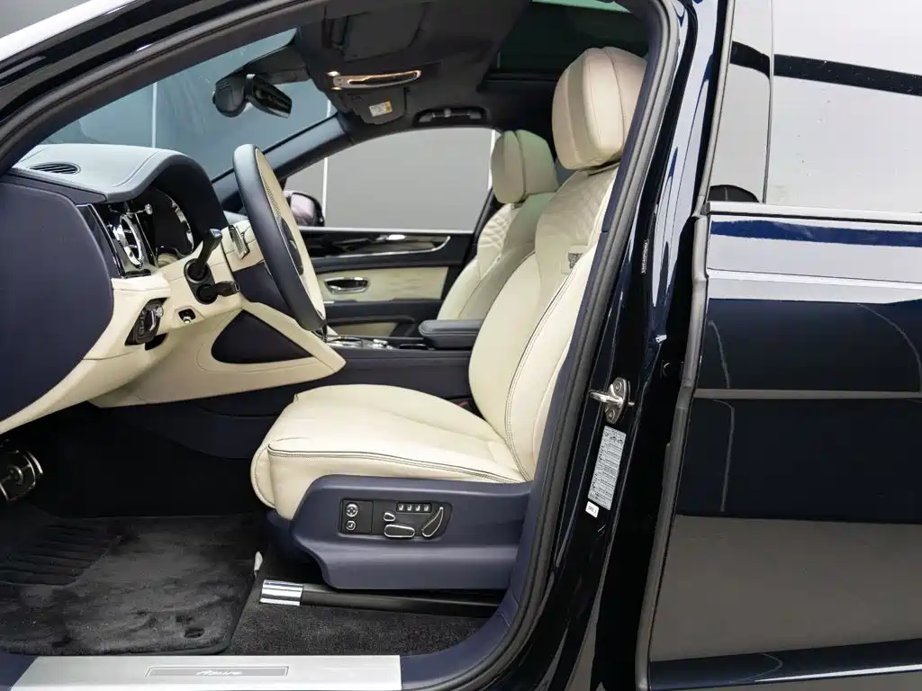 Bentley Bentayga 2025 2024 4.0T V8 Long Wheelbase Yadu Edition