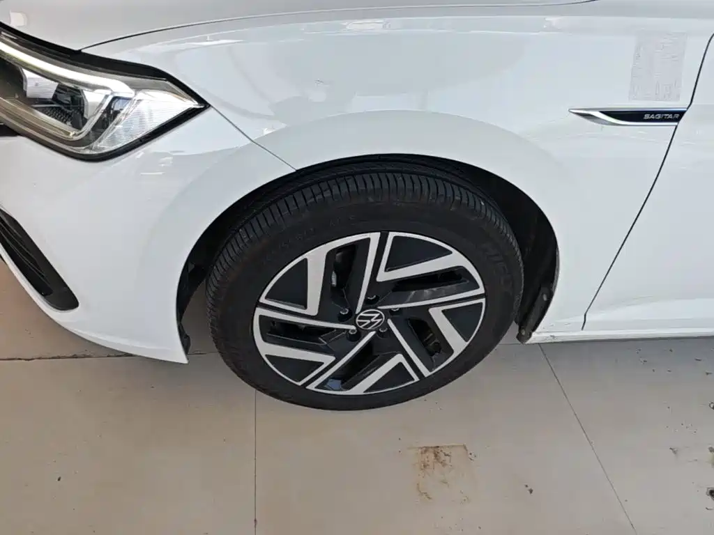 Volkswagen Sagitar, миниатюра 23