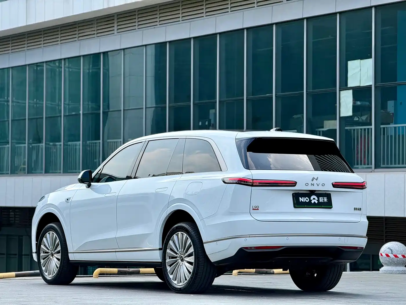 Ledao L90 2025 2025 AWD Base Model
