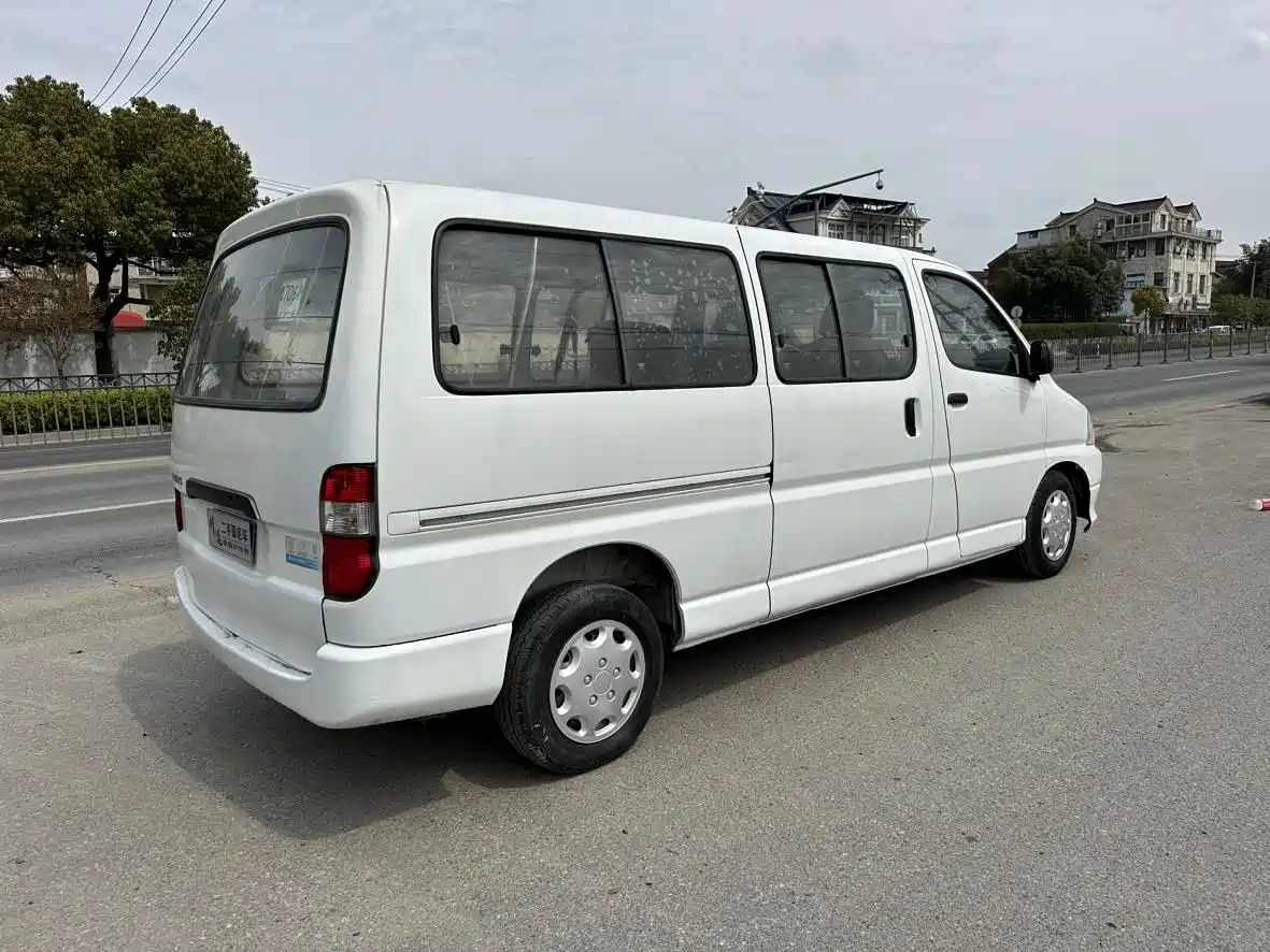 Jinbei Express 2019 2018 Model 2.0L Comfort V19