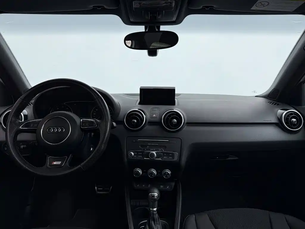 Audi A1 2018 2018 30 TFSI Limited Collector's Edition