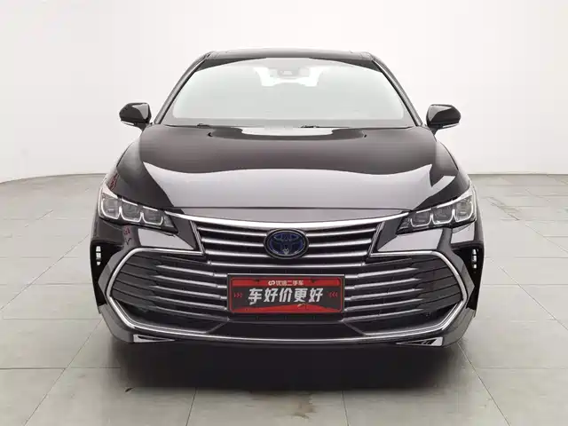 Toyota Avalon 2019 Hybrid 2.5L Luxury Edition China VI — фото 3