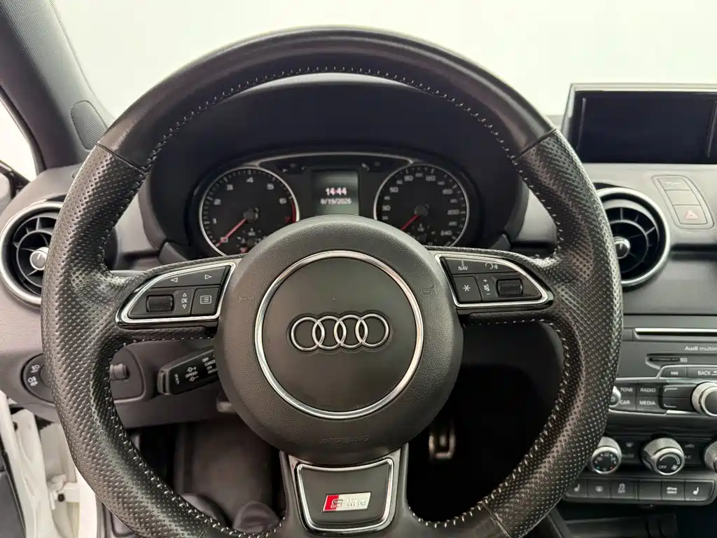 Audi A1 2018 2018 30 TFSI Limited Collector's Edition