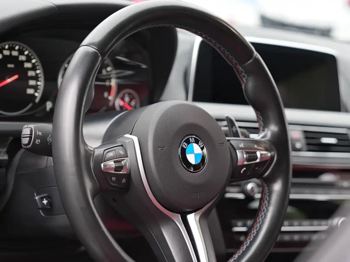 BMW M6 2015 M6 Gran Coupe фото 7