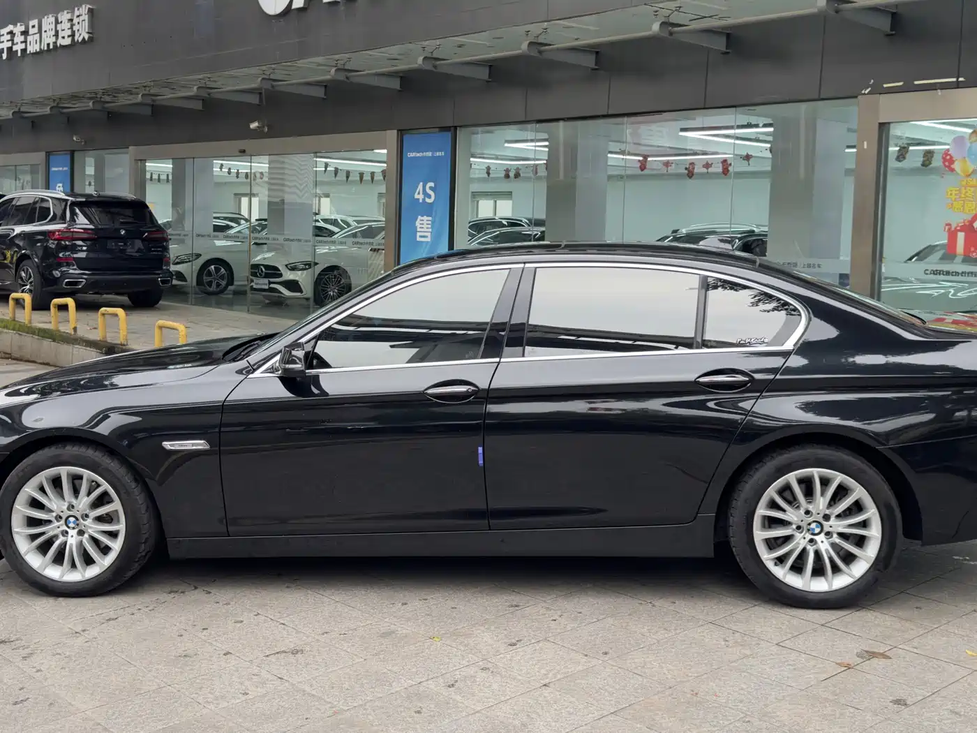 BMW 5 Series 2014 525Li Luxury Design Package фото 16