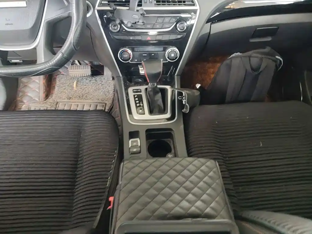 Leopaard CS10 2017 2017 1.5T CVT Elite