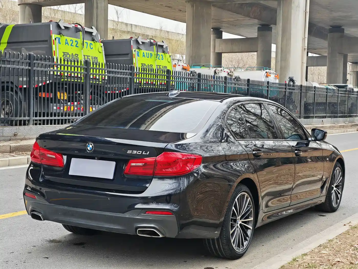 BMW 5 Series 2019 Facelift 530Li Leading M Sport Package фото 6