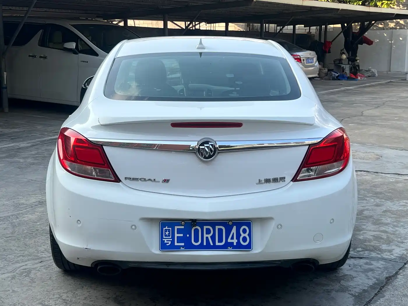 Photo 5 - Buick Regal