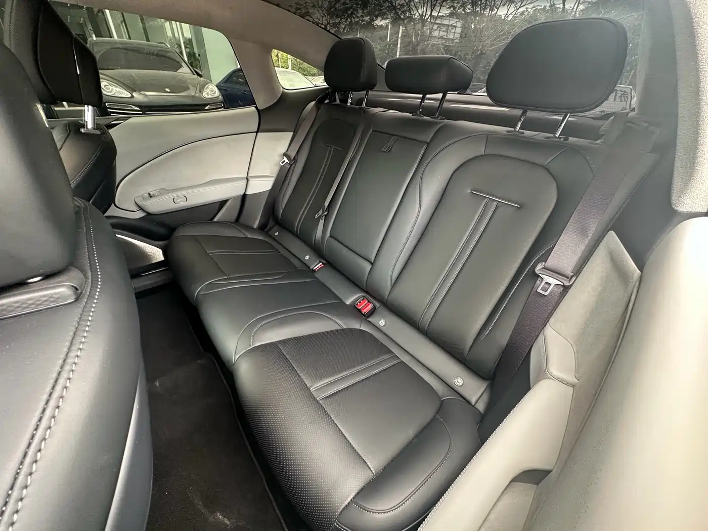 ZEEKR EXTREME KRYPTON 007