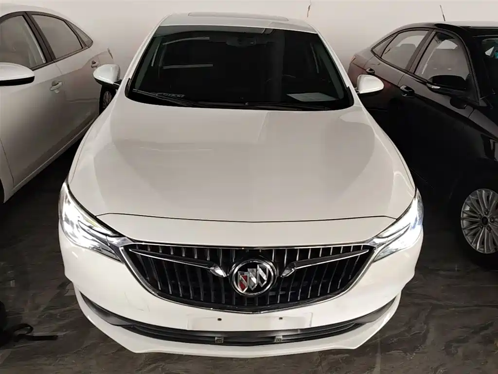 Buick Excelle 2019 18T Automatic Connected Elite (China V) фото 3