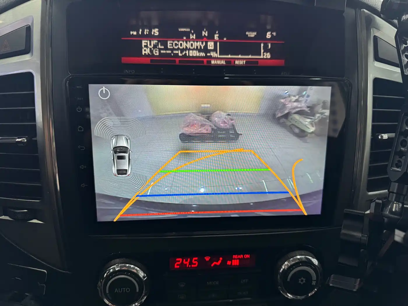 Mitsubishi Pajero (Import) 2019 3.0L Auto Comfort Version фото 16