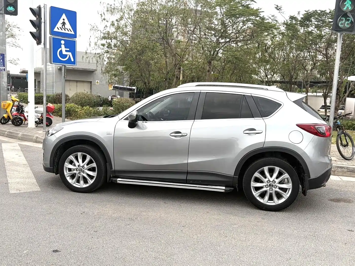 Фото 6 - Mazda CX-5