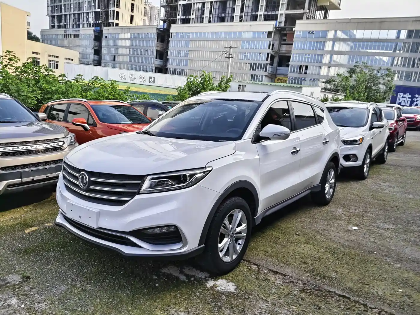 Dongfeng Fengguang Fengguang 580 2020 2018 Facelift 1.8L Manual Comfort