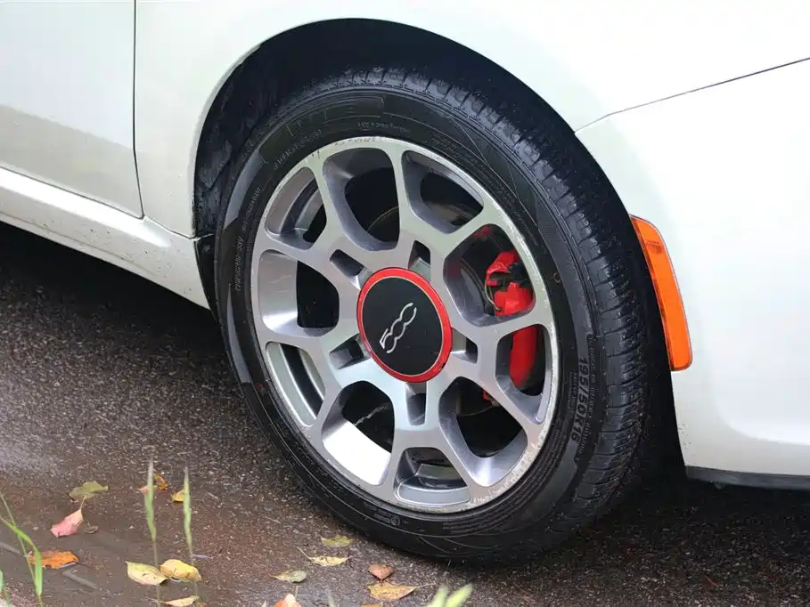 Fiat 500 2013 1.4L Dazzling Red Edition фото 15