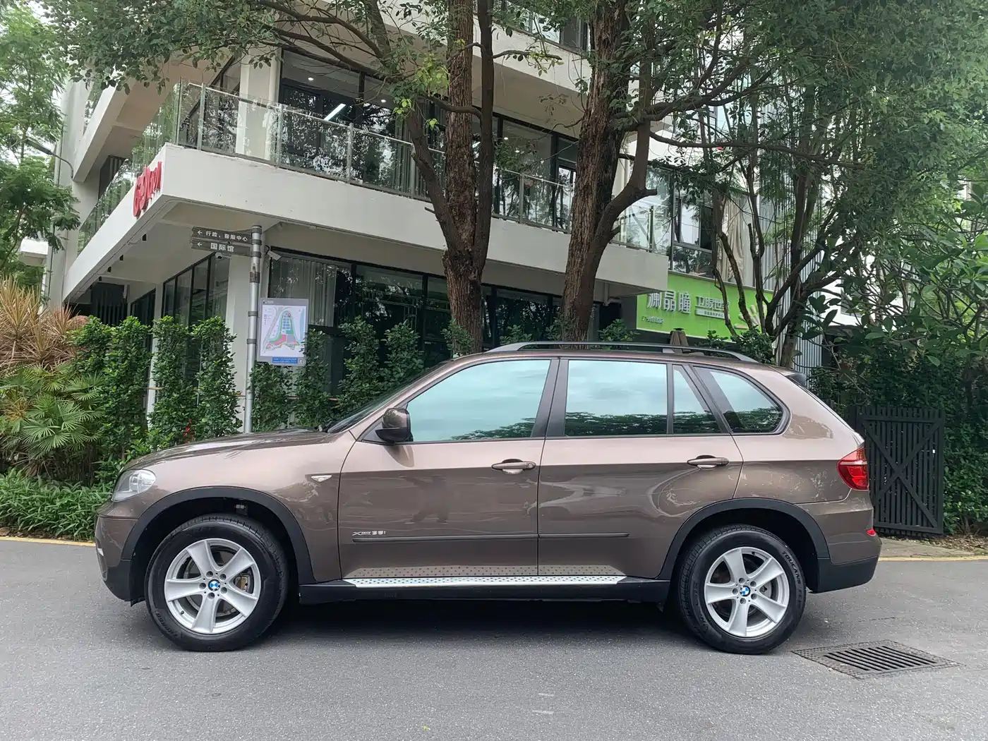 BMW X5 (Import) 2013 xDrive35i Leading фото 3