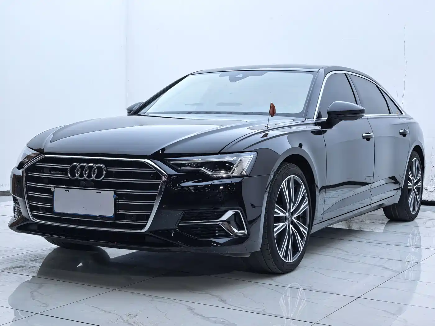 Audi A6L 2024 45 TFSI quattro Premium Elegance