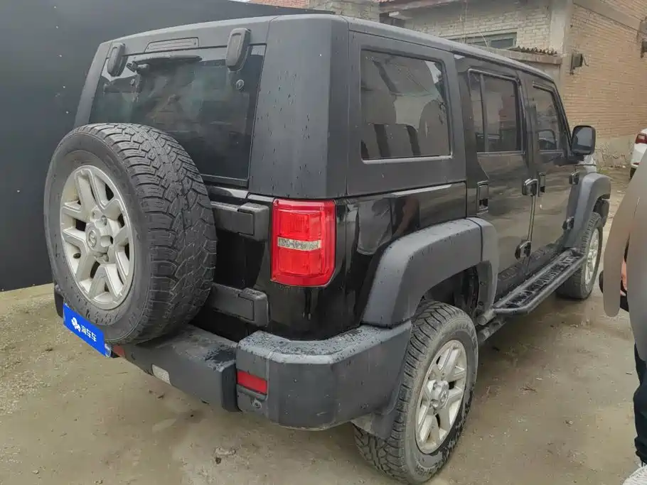 BAIC ORV Beijing Offroad BJ40 2017 2016 Model 40L 2.0T Manual 4WD Premium