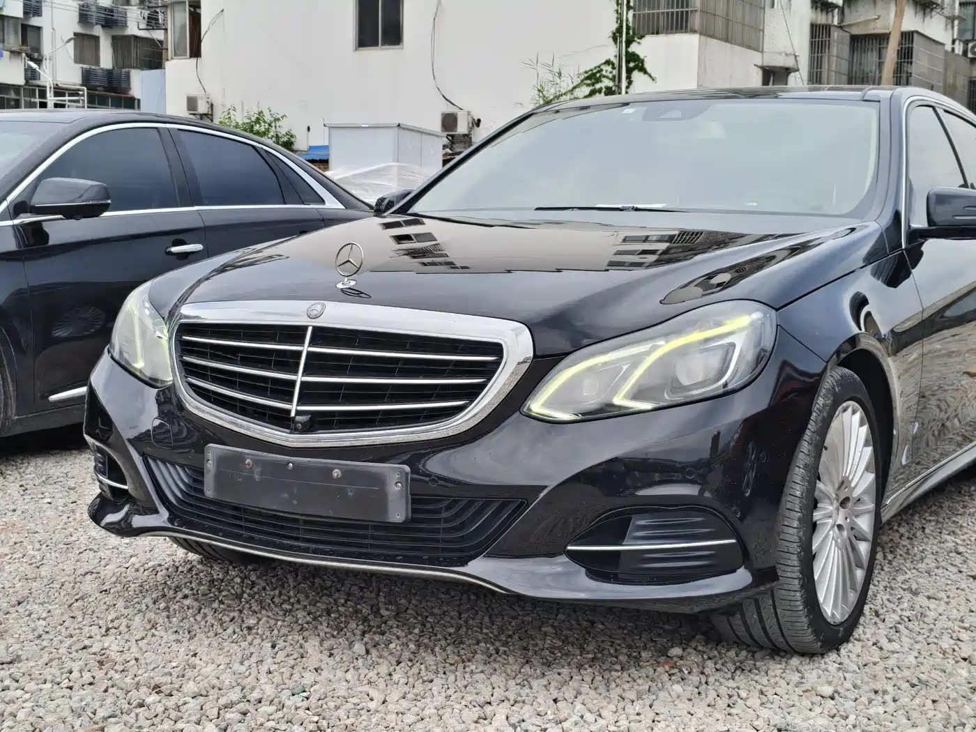 Mercedes-Benz E-Class 2014 E 260 L фото 2