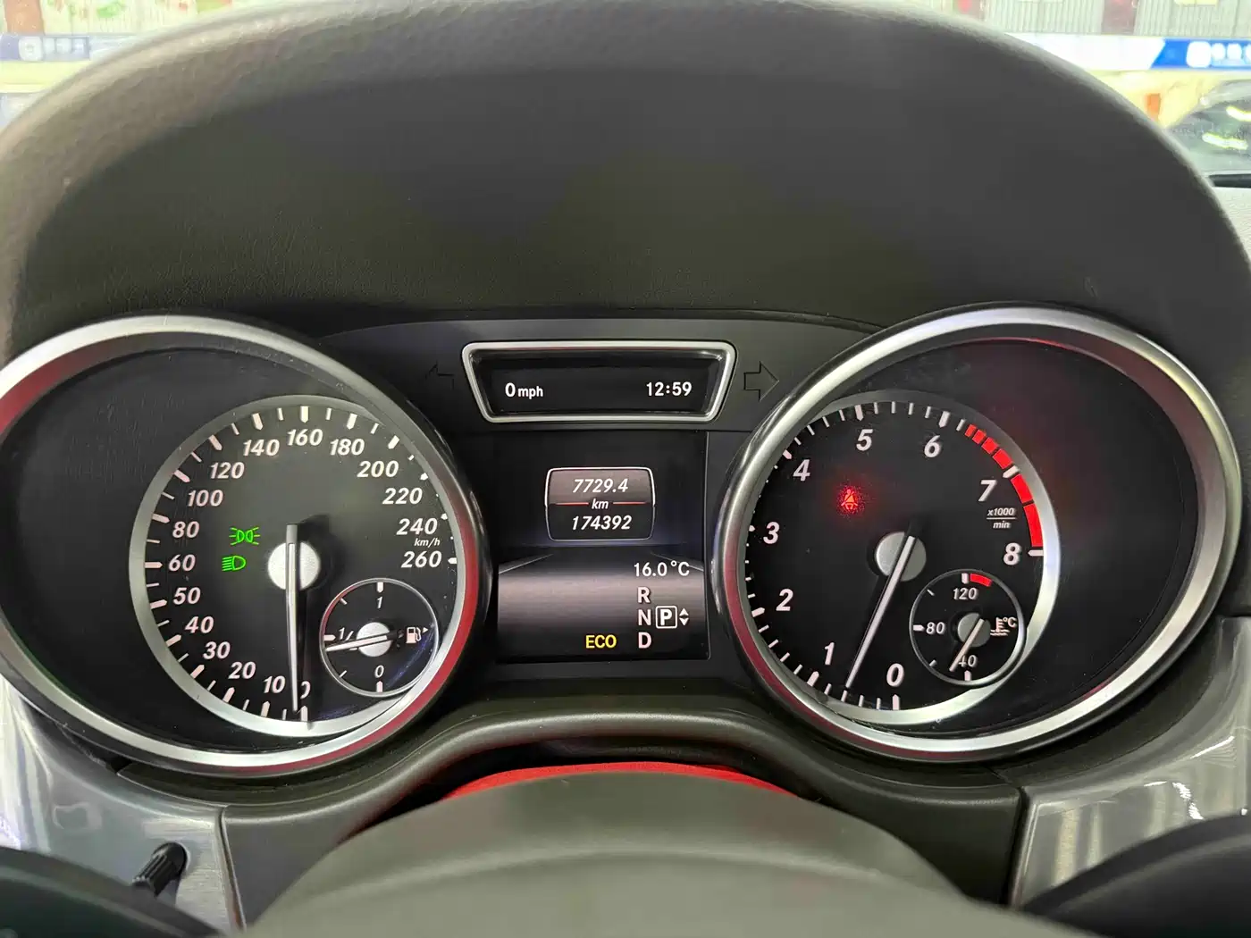 Mercedes-Benz M-Class 2014 ML 320 4MATIC фото 12