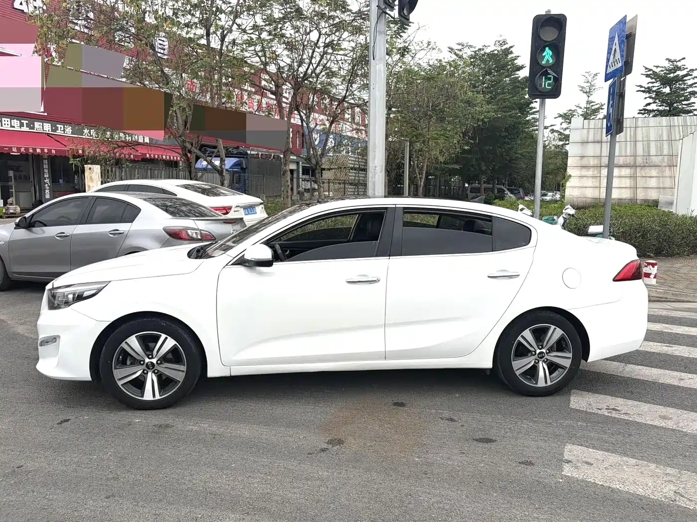 Kia Kaishen 2018 2017 1.8L Automatic GLS