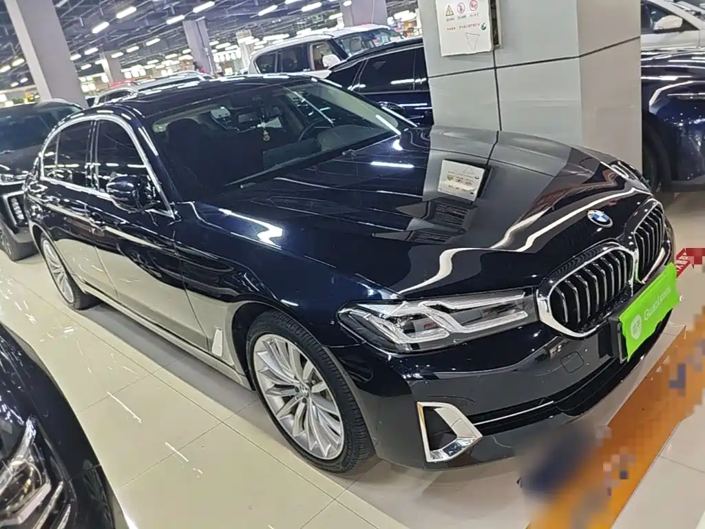 Фото 4 - BMW 5 Series