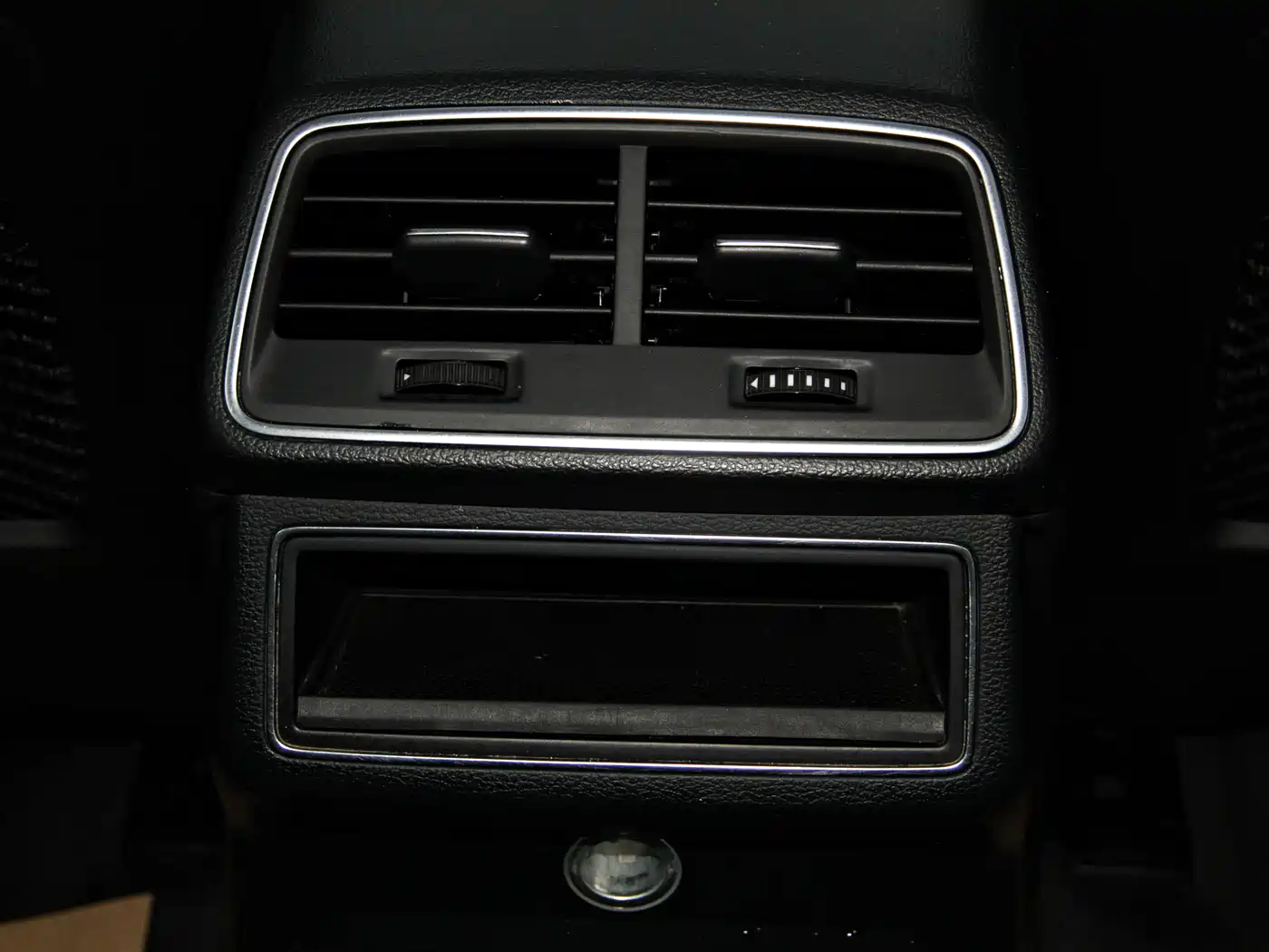 Audi A6L 2021 40 TFSI Luxury Sport фото 26