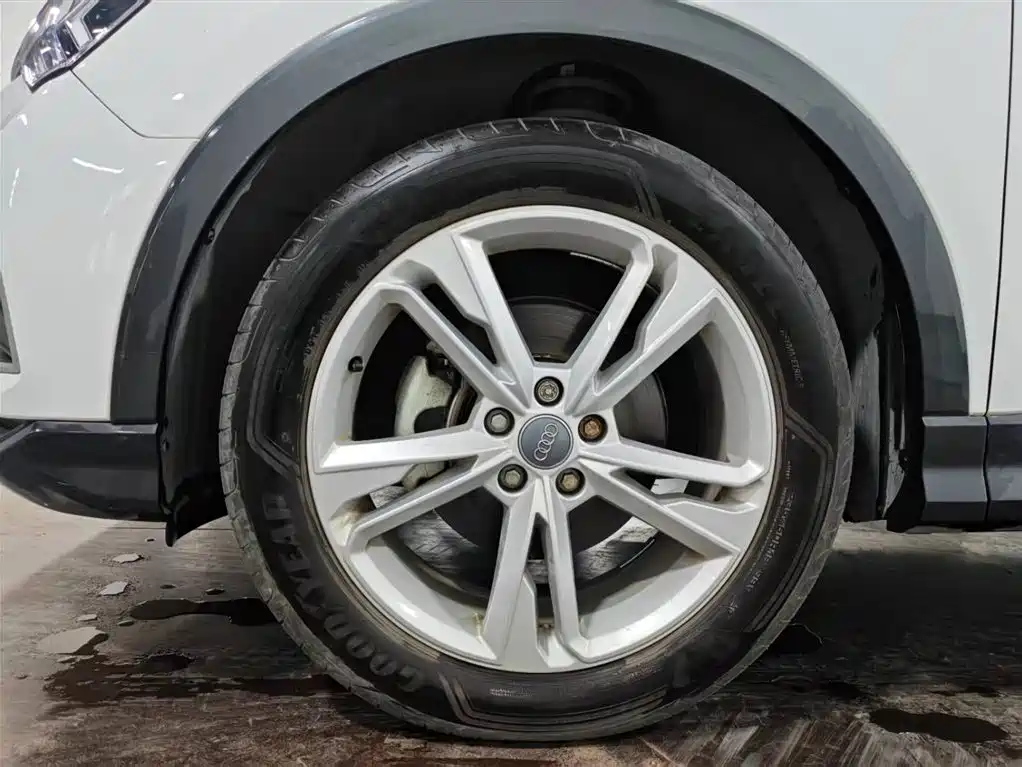 Audi Q3 2020 35 TFSI Fashion Elegance фото 15