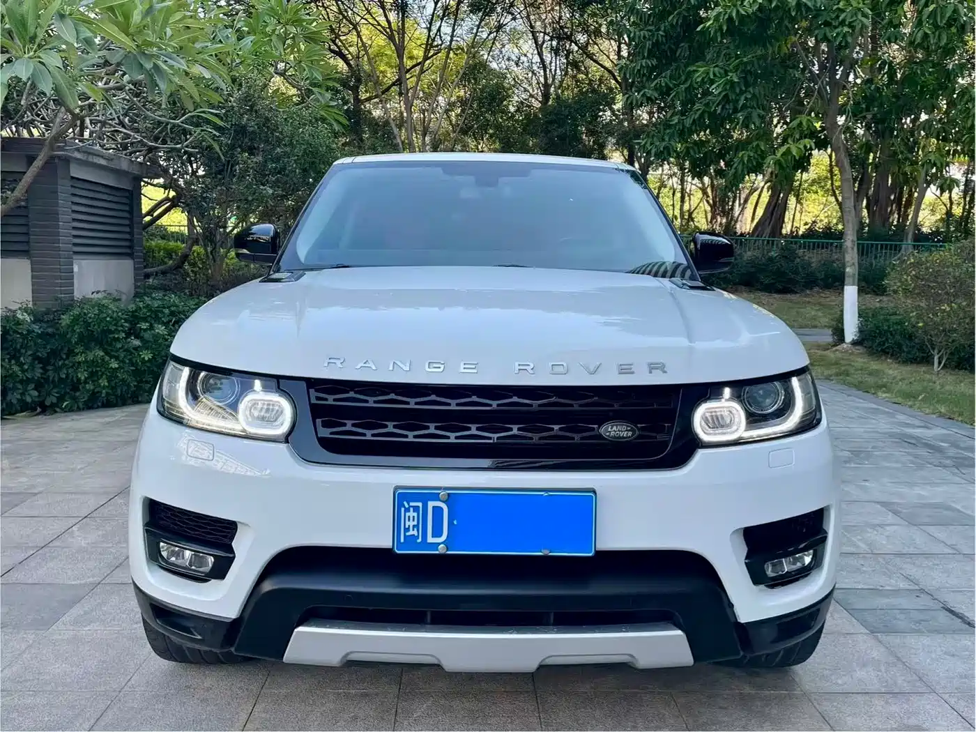 Land Rover Range Rover Sport 2014 3.0 SC V6 HSE DYNAMIC фото 2