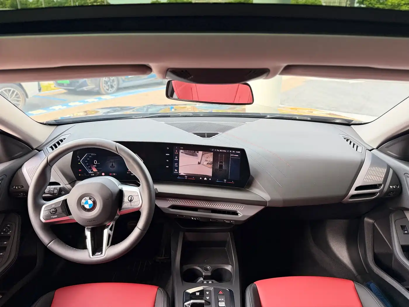 BMW 2-SERIES