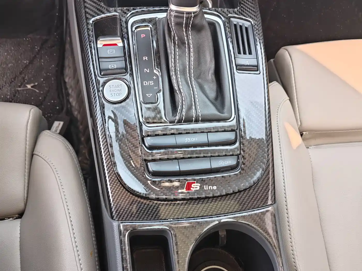 Audi A5 (Import) 2012 2.0TFSI Coupe фото 14