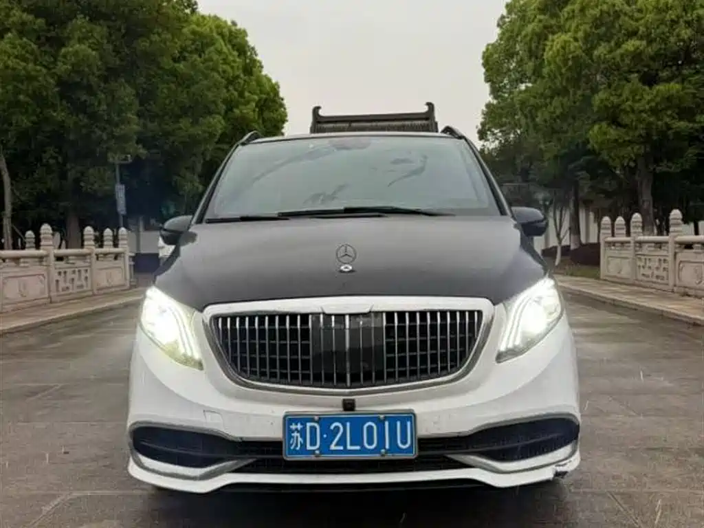 Mercedes-Benz Vito 2021 2.0T Elite 7-Seater фото 2