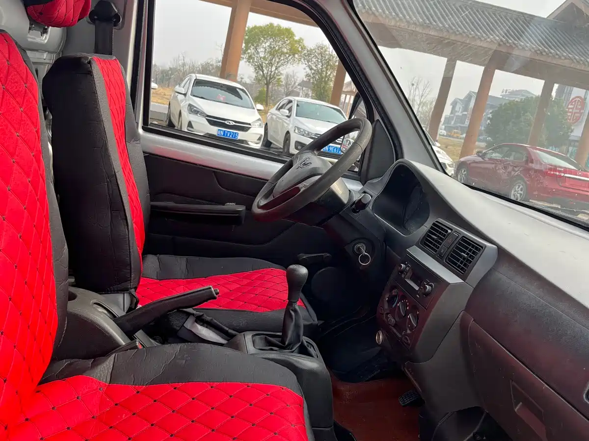 Wuling Motors Wuling Rongguang Mini Truck 2016 2012 1.2L Single Cab Basic LAQ