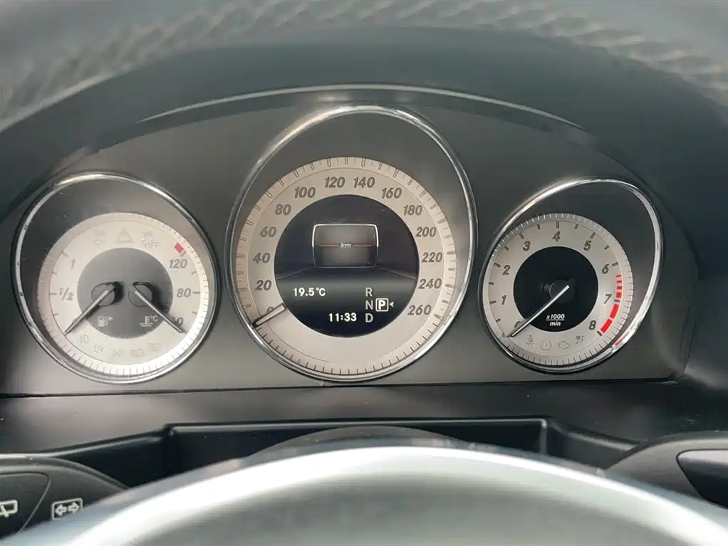 Mercedes-Benz GLK-Class 2015 GLK 260 4MATIC Dynamic Ultimate Edition фото 8