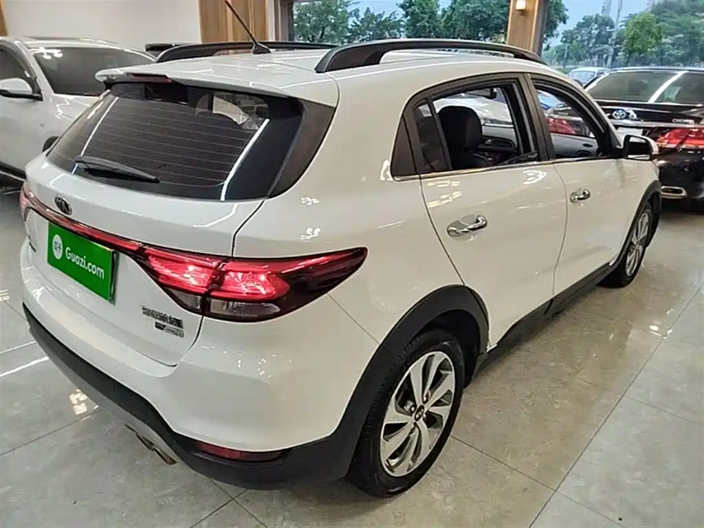Kia KX CROSS 2017 1.4L AT GLS фото 5