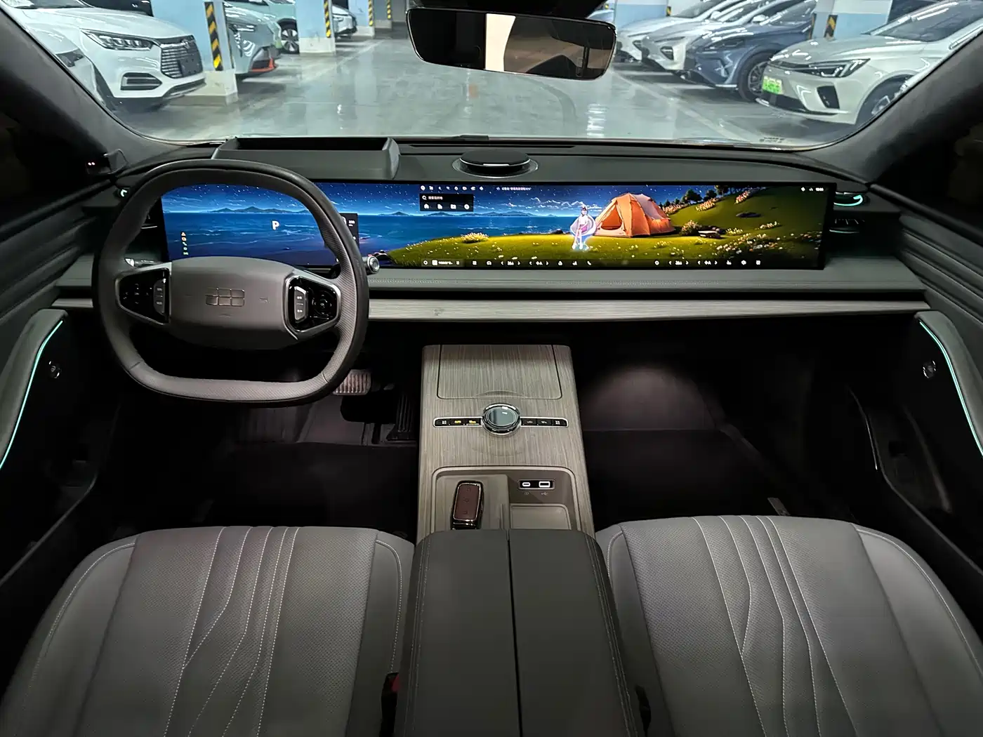 GEELY GALAXY GALAXY E8