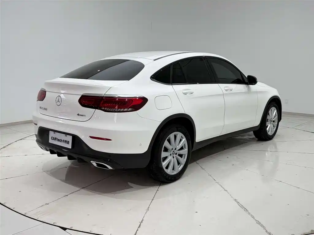 Mercedes-Benz GLC Coupe 2021 GLC 260 4MATIC Coupe SUV фото 8