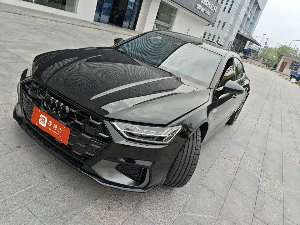 Audi A7L 2025 2024 45 TFSI quattro Black Warrior Edition