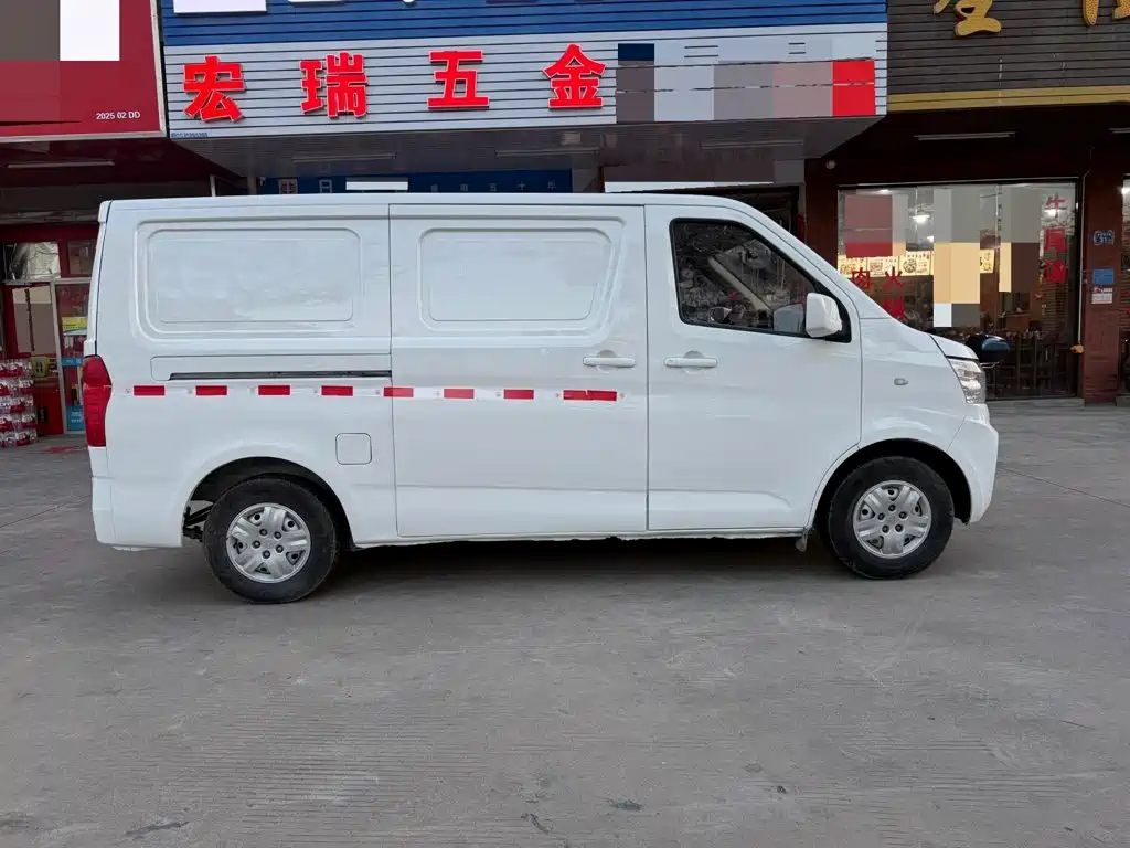 2021 Changan Kaicheng Changan Ruixing EM60