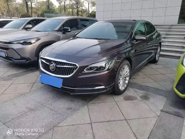 BUICK LACROSSE