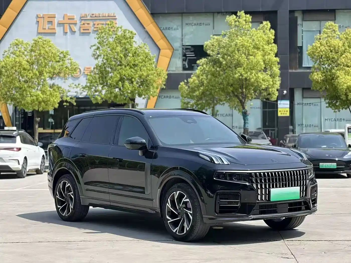 Lynk & Co 09 EM-P 2021 2.0T PHEV Ultra 6-seater фото 3