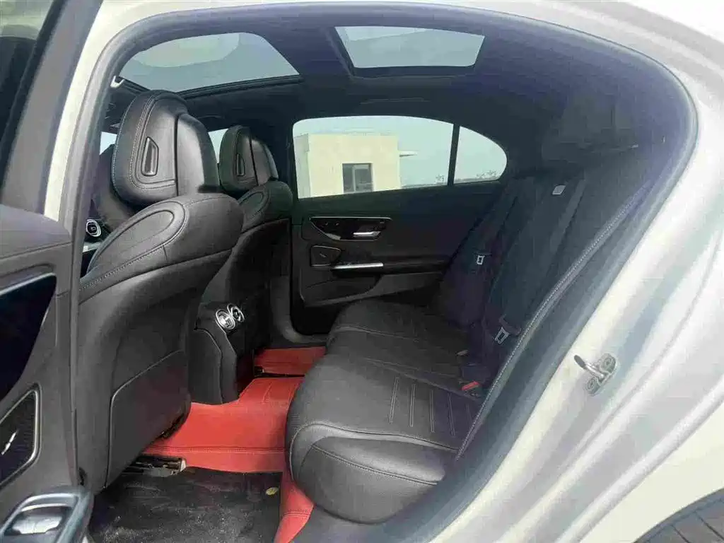 Mercedes-Benz C-Class 2024 Facelift C 260 L Sport фото 6